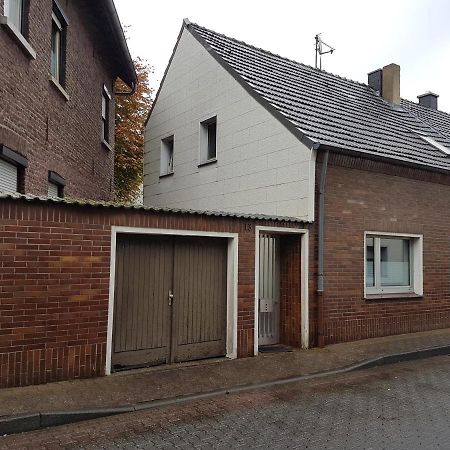 Ferienwohnung Linden 13 Willich Ngoại thất bức ảnh